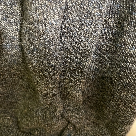 Mens large Banana Republic zip up sweater. - Picture 3 of 4